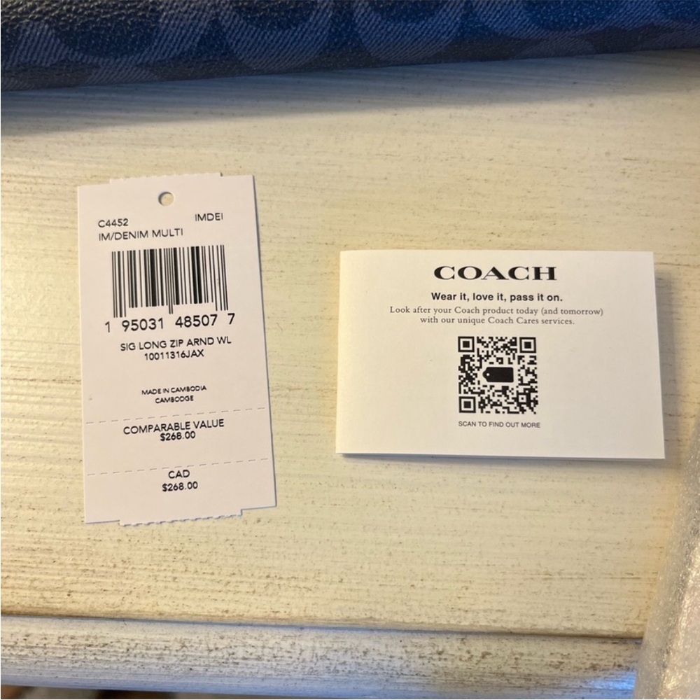 Coach Wallet Long Zip Around w/ Wrist Strap Denim Multi NWT - Picture 5 of 6